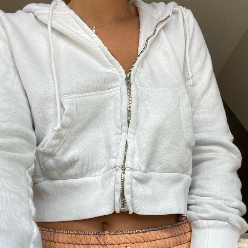 Brandy Melville zip up